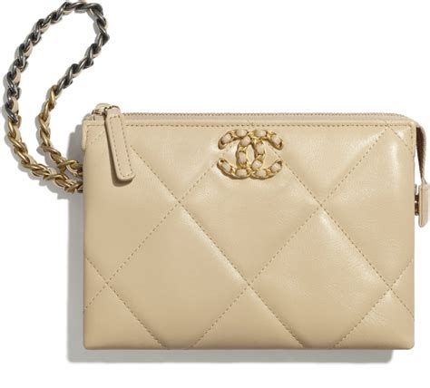 nuovi modelli pochette chanel|Chanel small pouch.